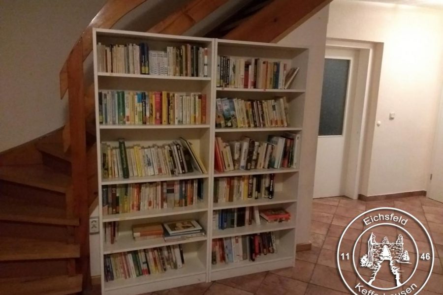 Büchertauschregal