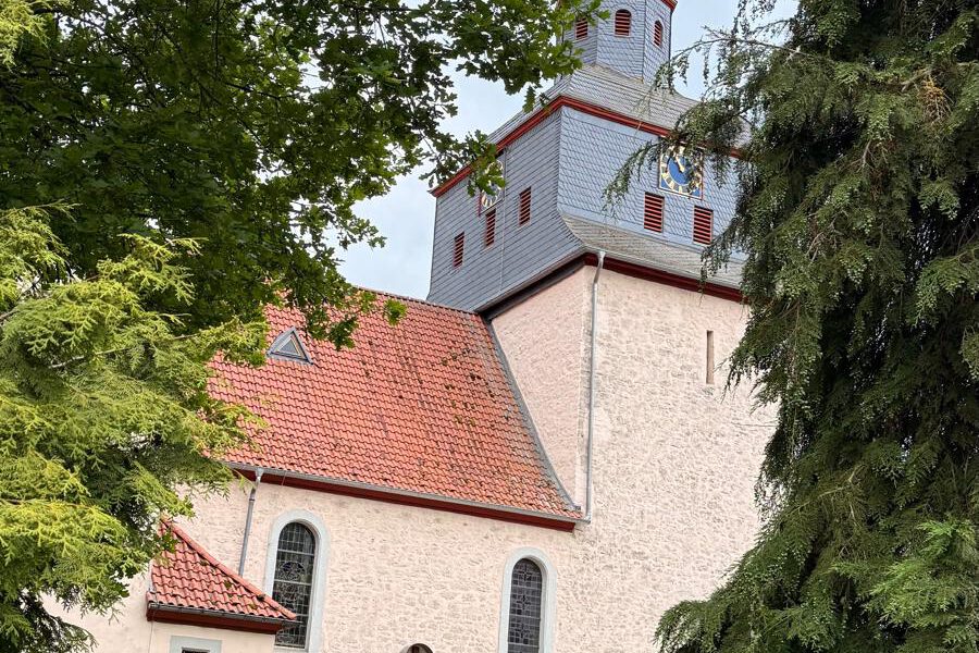 Gottesdienste und Vermeldungen